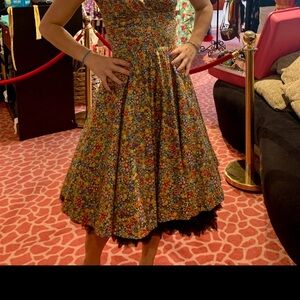 Chic Floral Mini Dress